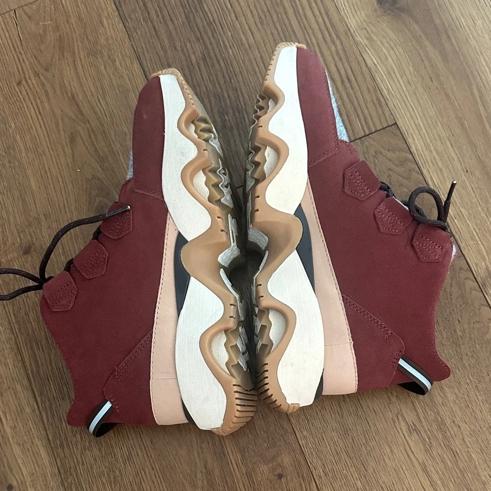 Sorel snow shoes - Picture 5 of 7